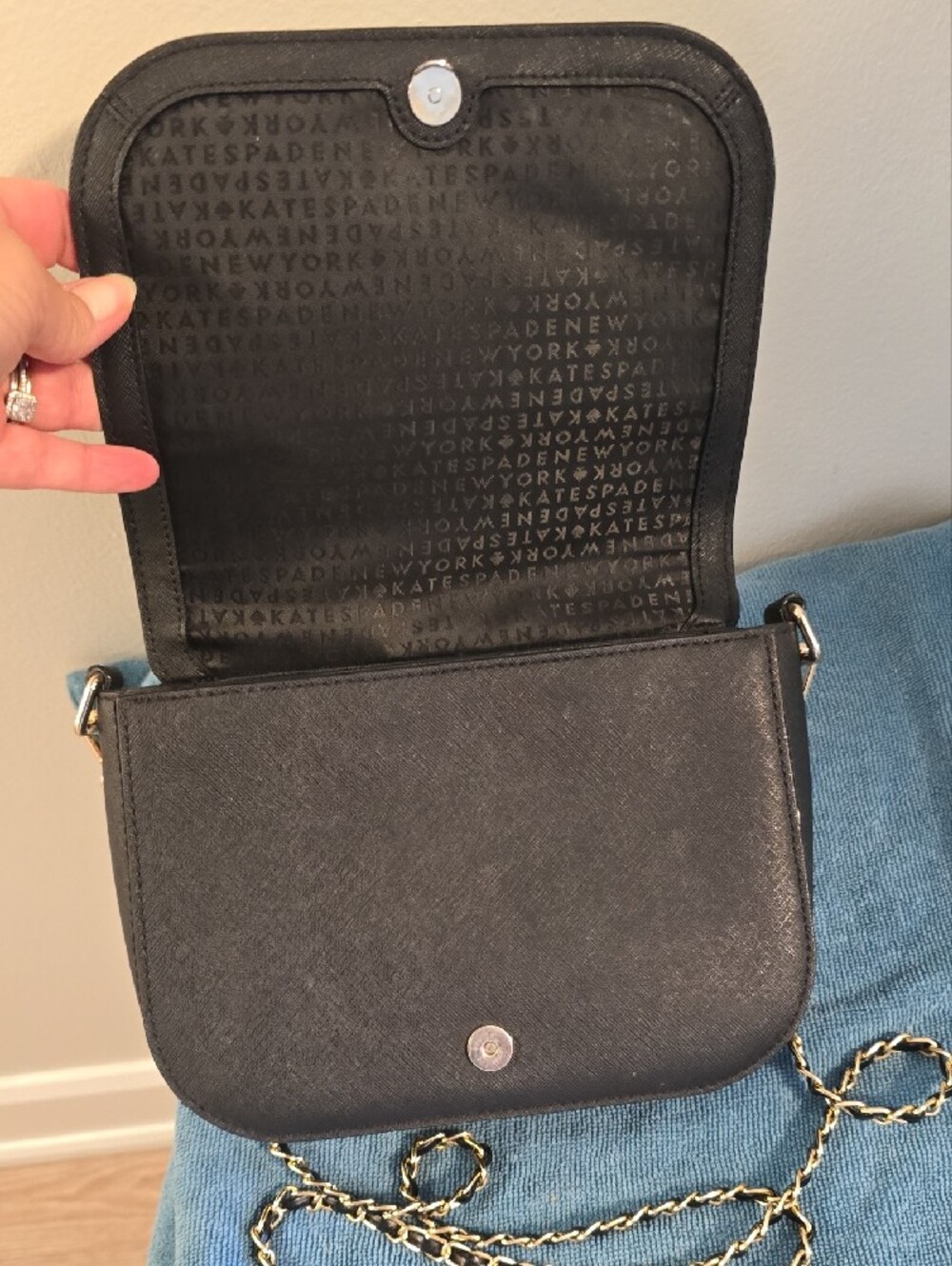 Kate Spade Black Crossbody with Gold Chain - Picture 7 of 8